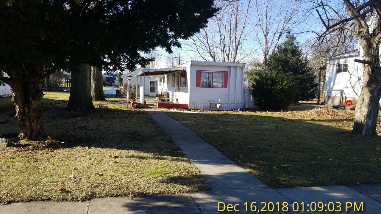 111 S Park St., Sheffield, IL