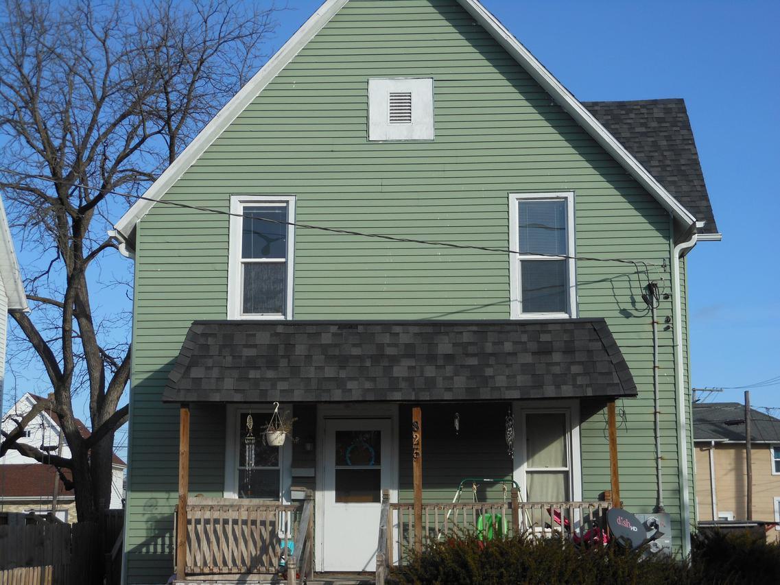 825 Grove St., Dekalb, IL 60115