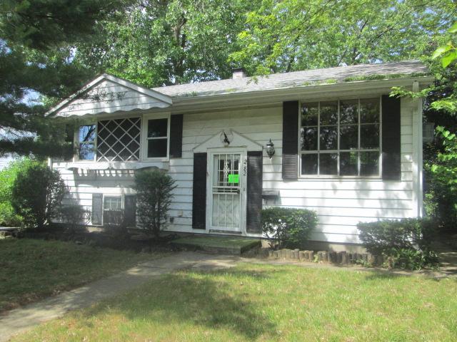 282 Chappel Ave., Calumet City, IL 60409