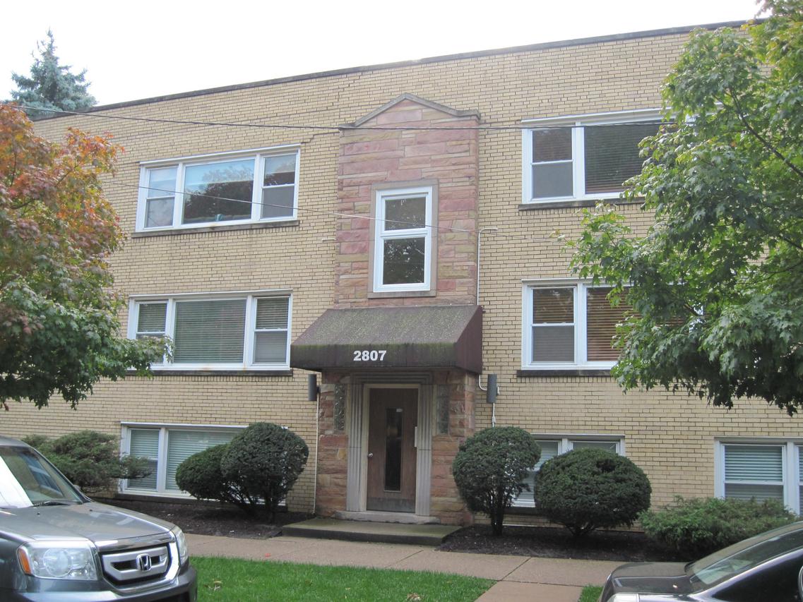 2807 W Berteau Ave. #1E, Chicago, IL 60618