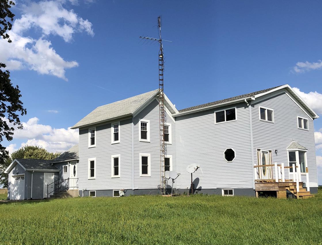 2954 Chicago Rd., Paw Paw, IL 61353