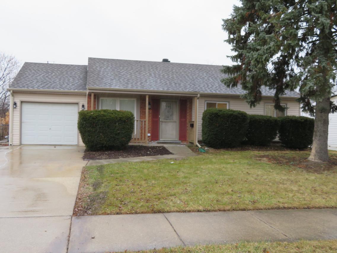 419 Yale Ave., Addison, IL 60101