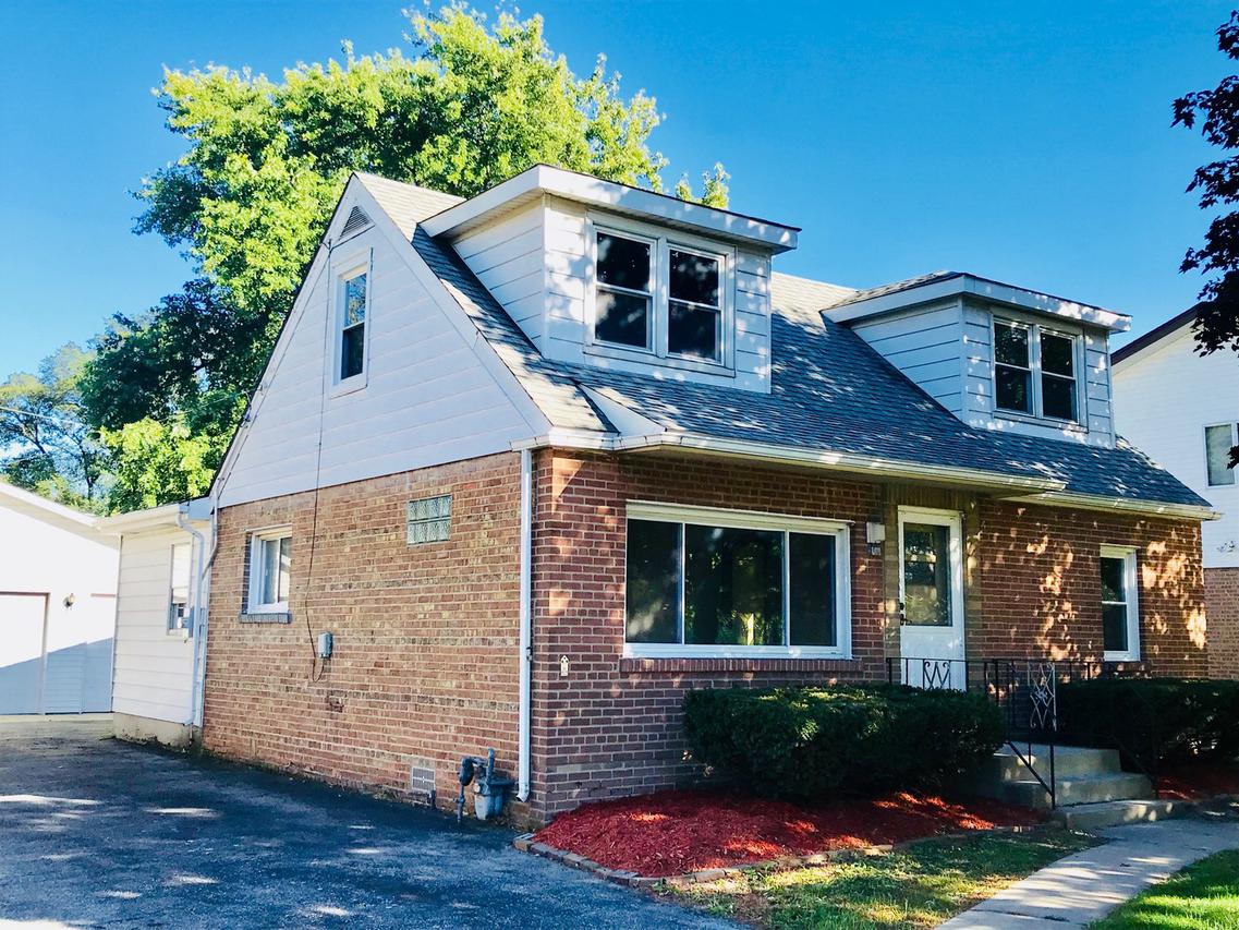 7025 S Roberts Rd., Bridgeview, IL 60455