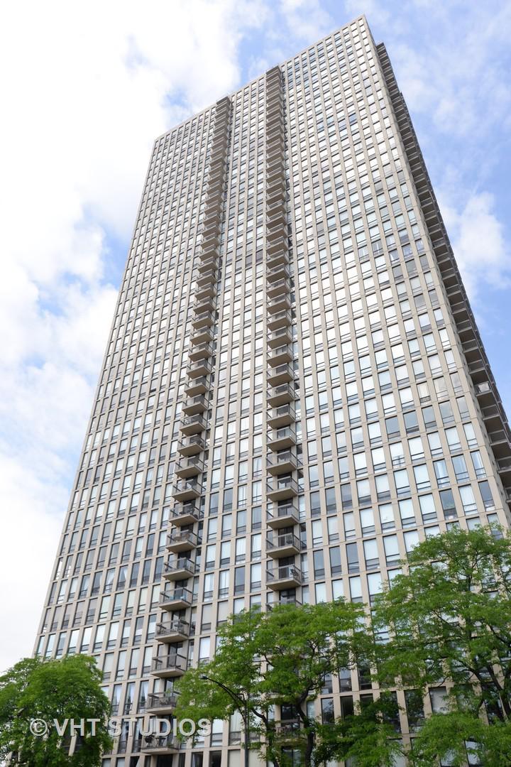 1660 N Lasalle Dr. #602, Chicago, IL 60614