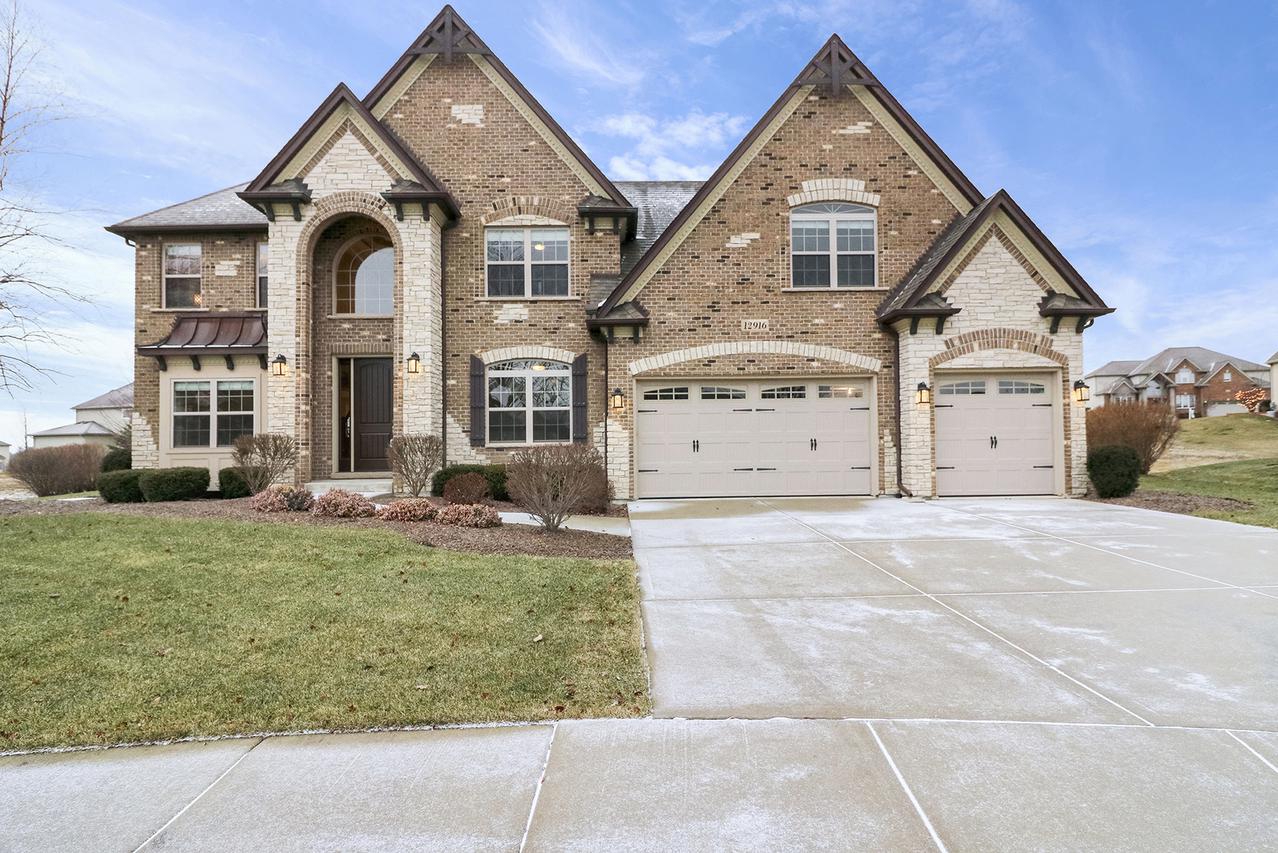 12916 Peppertree Dr., Plainfield, IL 60585