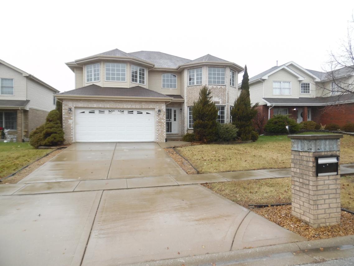 18572 Walnut Ave., Country Club Hills, IL 60478