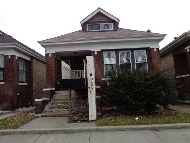 7629 S May St., Chicago, IL 60620