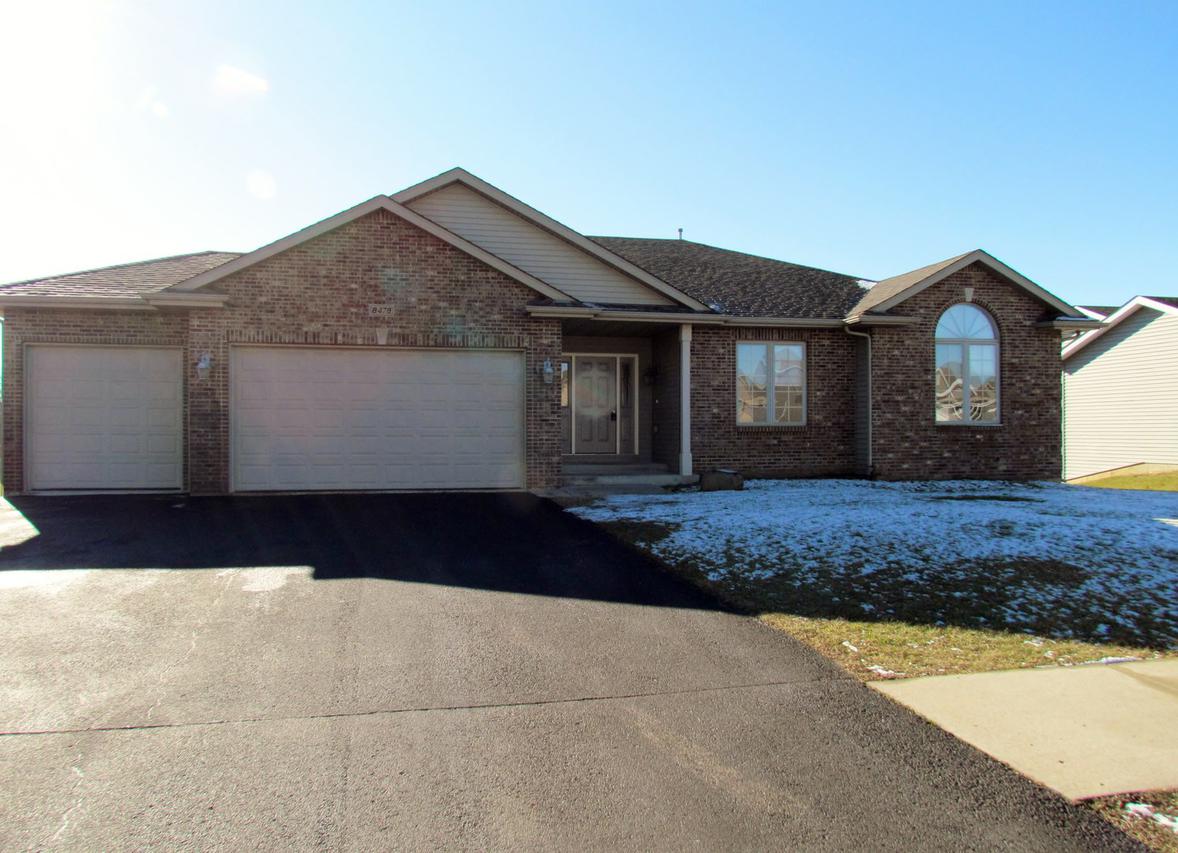 8478 Crooked Bend Rd., Machesney Park, IL 61115