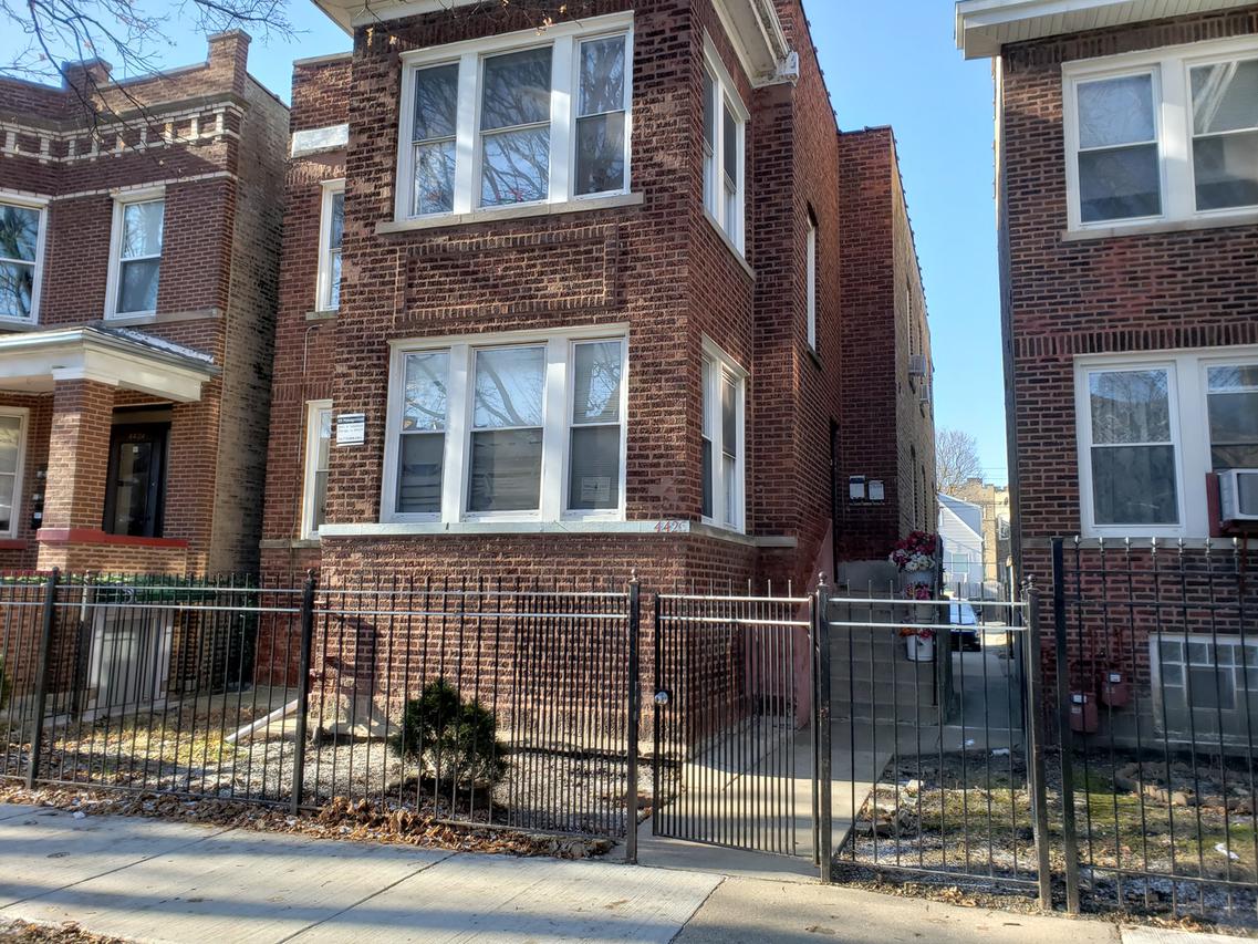 4426 N Bernard St., Chicago, IL 60625