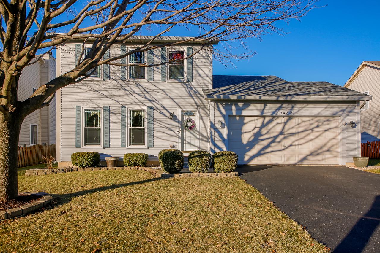 2482 Spring Valley Ct., Aurora, IL 60503