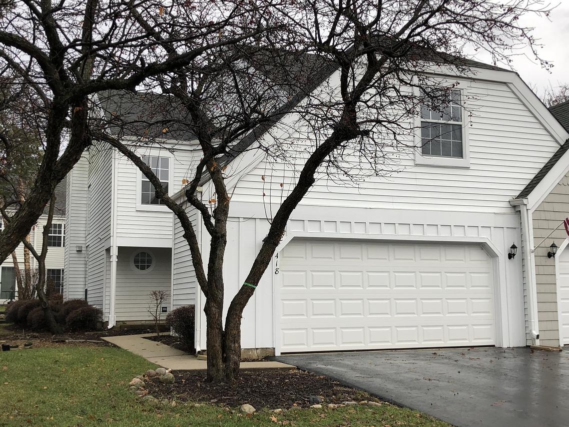 418 Country Lane Ct., Wauconda, IL 60084