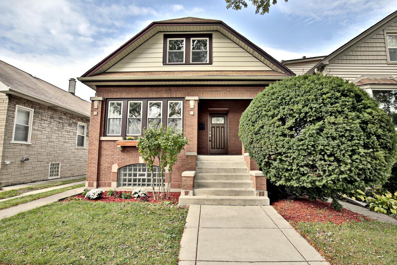 5328 W Patterson Ave., Chicago, IL 60641