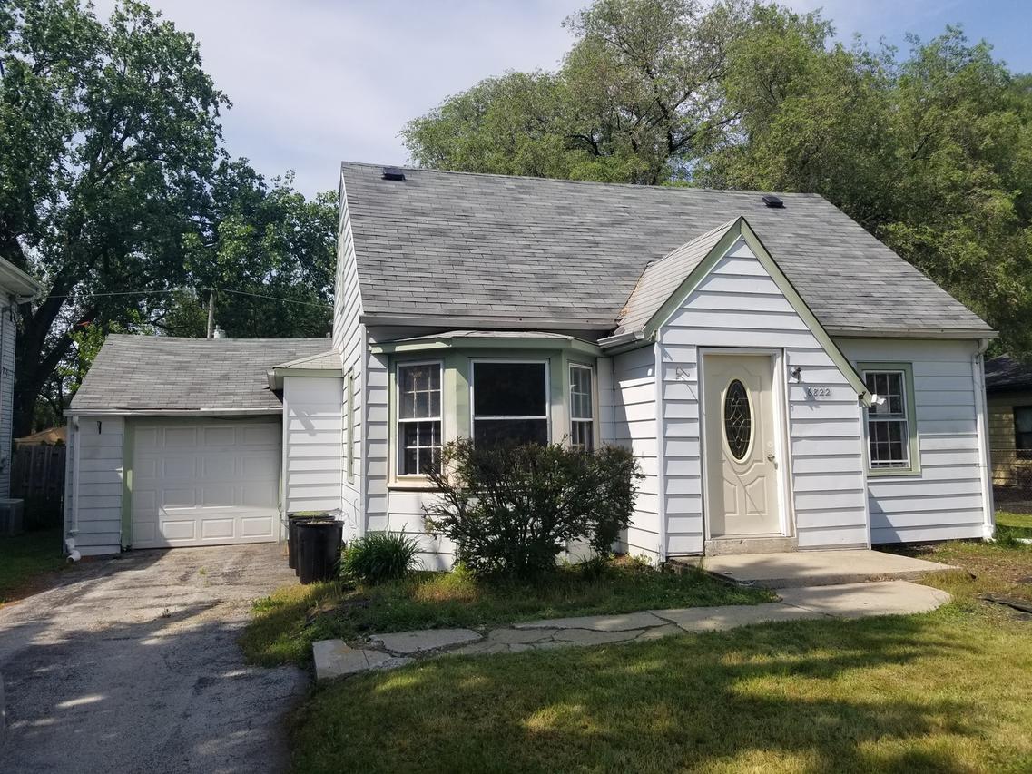 6822 W 96th St., Oak Lawn, IL 60453