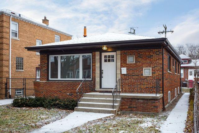 9851 S Oakley Ave., Chicago, IL 60643