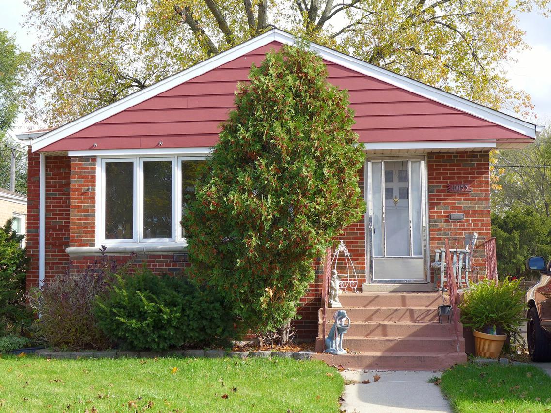 10053 S Utica Ave., Evergreen Park, IL 60805