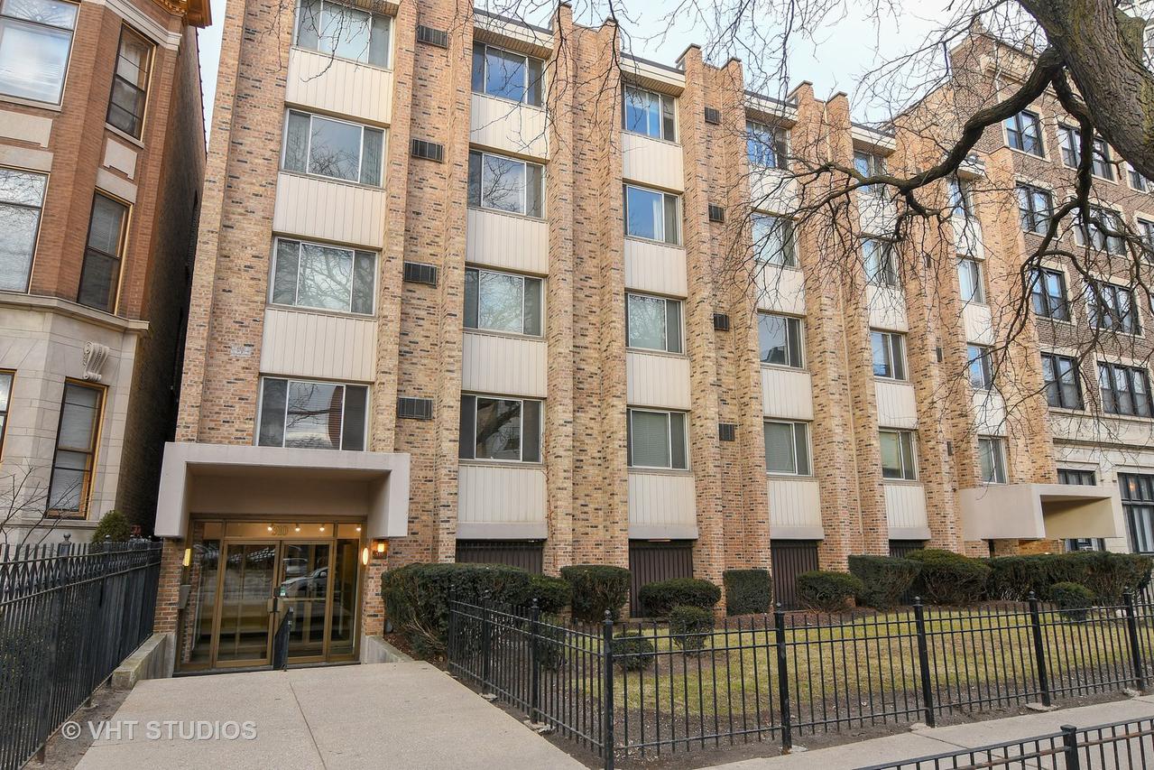 510 W Fullerton Pkwy. #301, Chicago, IL 60614