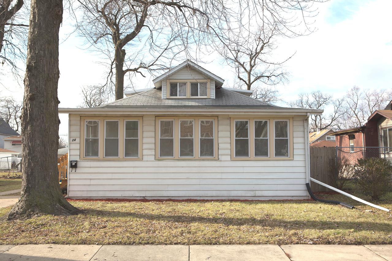 24 S 20th Ave., Maywood, IL 60153