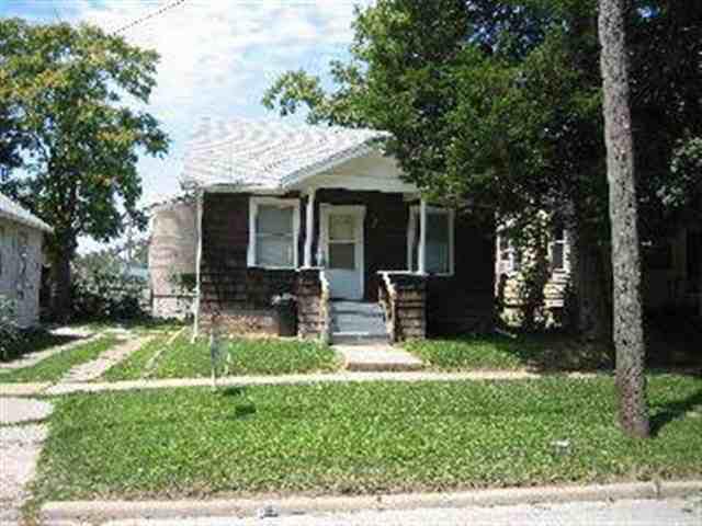 217 S Mcclun St., Bloomington, IL 61701