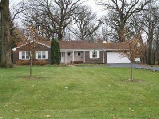 814 Woodlawn, Clinton, IL 61727
