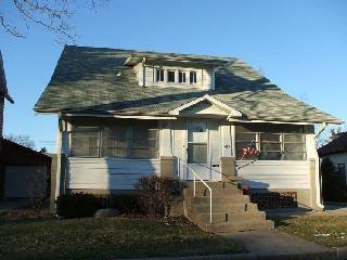 713 W Main, Clinton, IL 61727