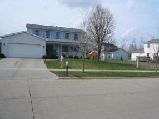 1324 Eastport Dr., Bloomington, IL 61704