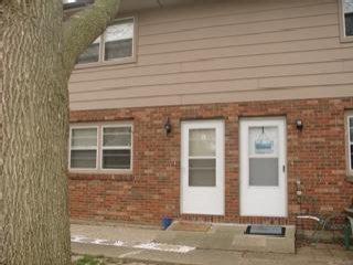 105 E Lincoln 105d, Normal, IL 61761
