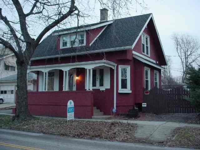 104 S Mclean St., Bloomington, IL 61701