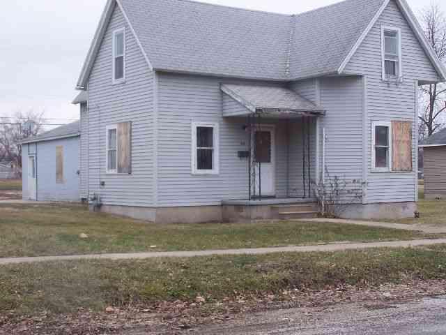 715 E Macon, Clinton, IL 61727
