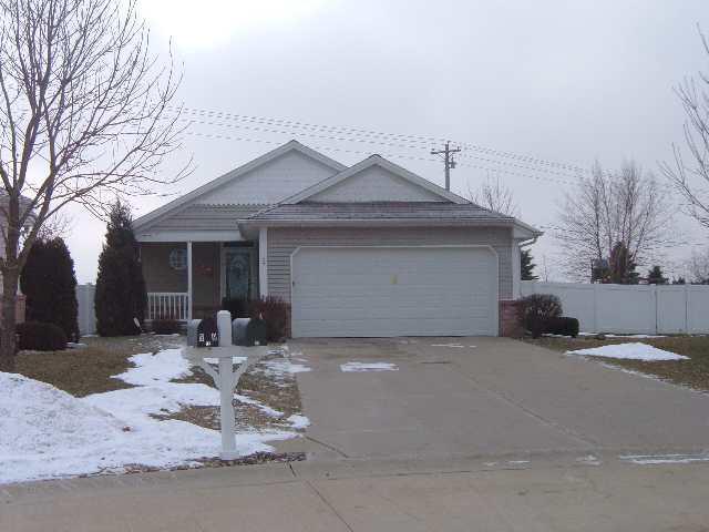 57 Astoria Way, Bloomington, IL 61704