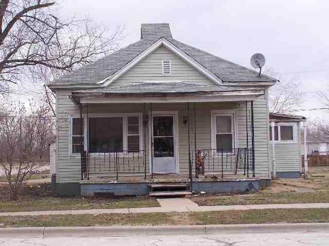 1501 E Washington, Clinton, IL 61727
