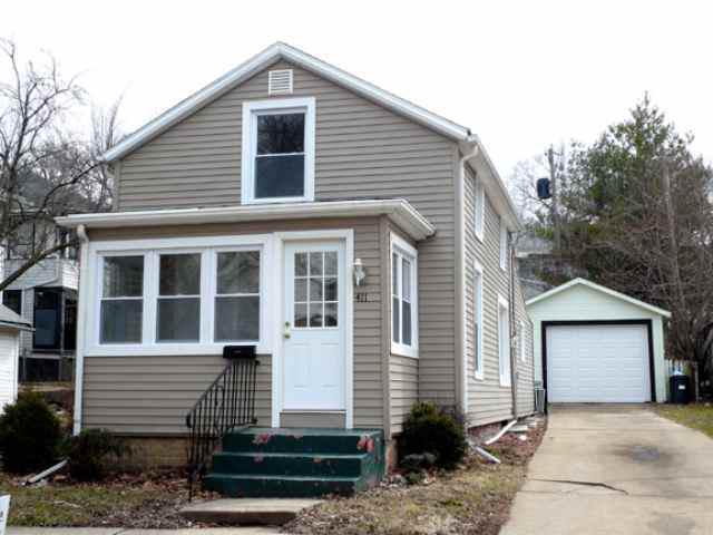 411 E Market St., Bloomington, IL 61701