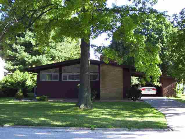 602 N Colton Ave., Bloomington, IL 61701