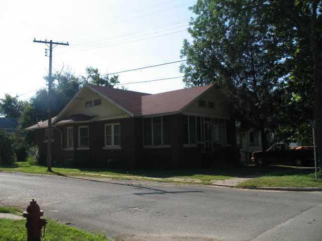 520 N Madison St., Clinton, IL 61727