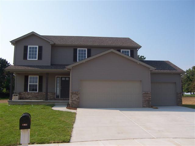 1035 Duck Horn Dr., Normal, IL 61761