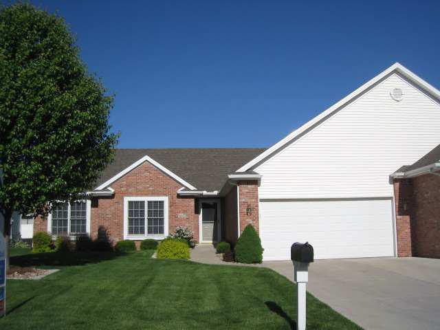 325 Fieldcrest Ct., Normal, IL 61761