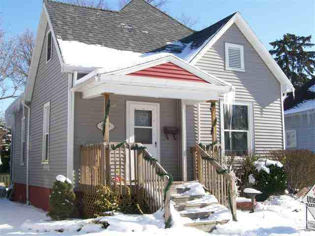 620 N Quincy, Clinton, IL 61727