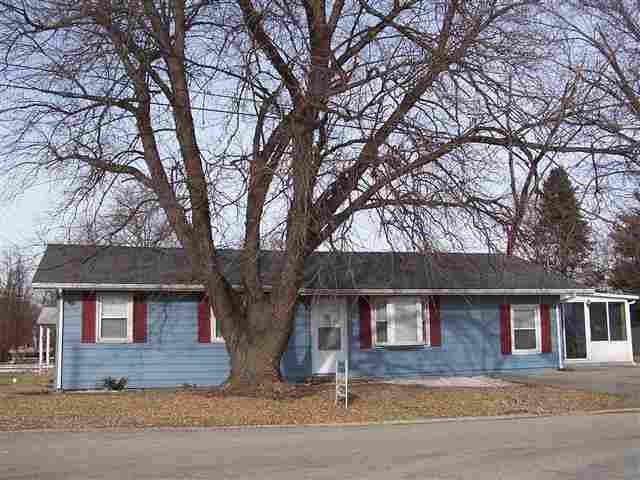 901 E Jemima, Clinton, IL 61727