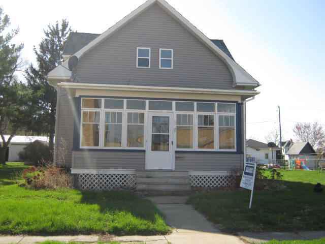 528 Johnson, Minonk, IL 61760