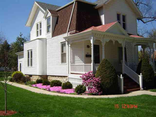 514 S Division St., Chenoa, IL 61726