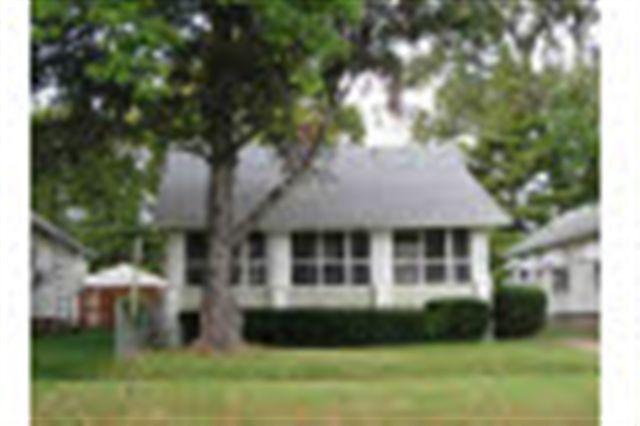 908 Wyatt Ave Lincoln, Lincoln, IL 62656