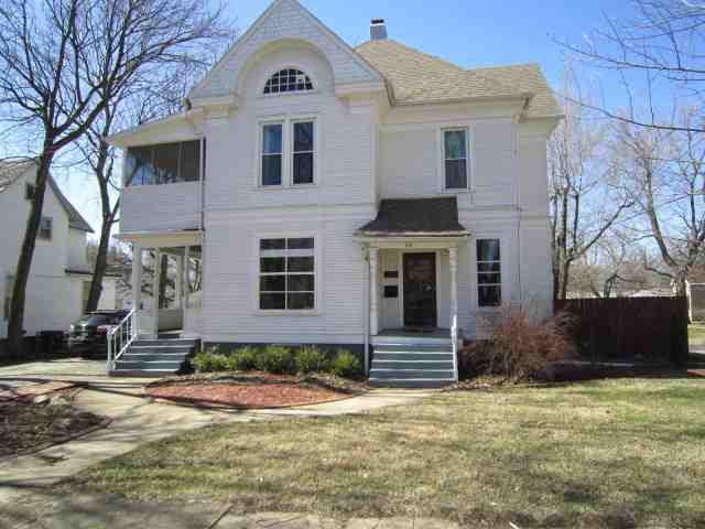721 N Monroe St., Clinton, IL 61727