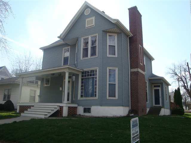 517 N Center, Clinton, IL 61727