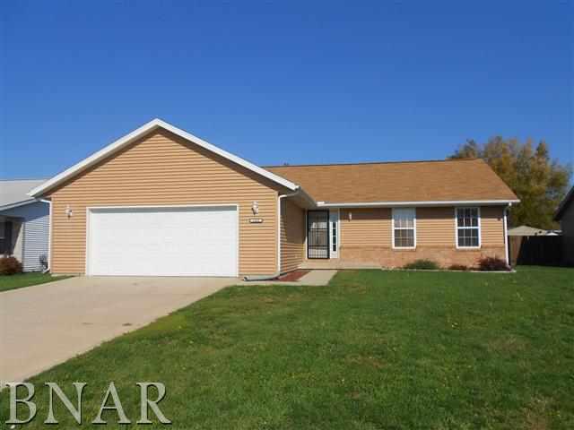 1430 Honeysuckle Ln., Farmer City, IL 61842