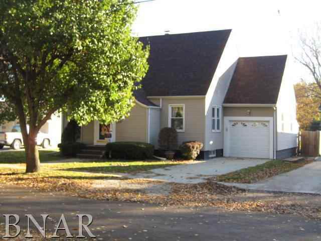 716 N Quincy St., Clinton, IL 61727