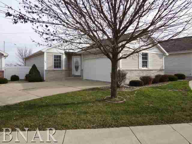 69 Astoria Way, Bloomington, IL 61704