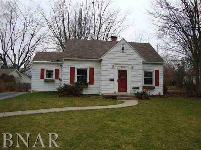 903 N School, Normal, IL 61761