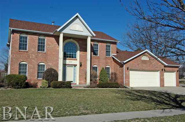 2004 Privet Ln., Bloomington, IL 61704