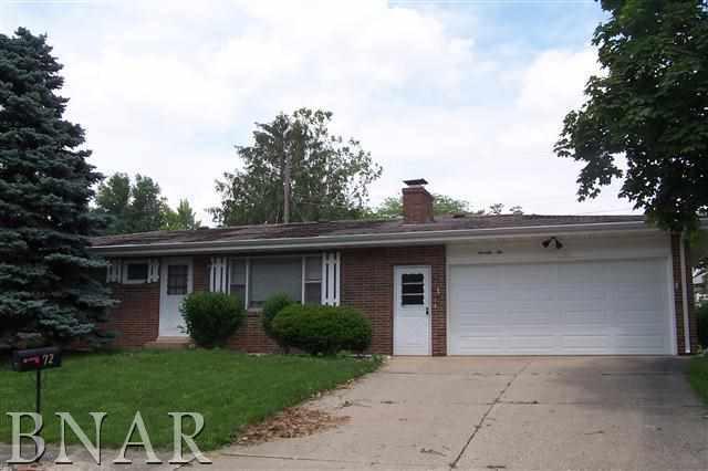 72 Hillcrest, Clinton, IL 61727