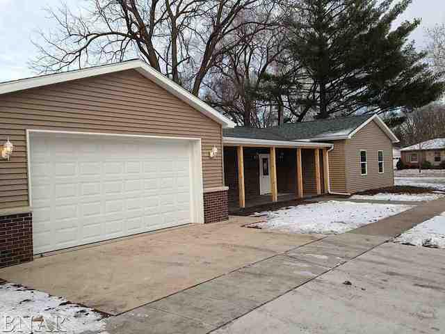 1001 N Oak, Normal, IL 61761