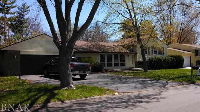1912 Clover Ln., Champaign, IL 61821